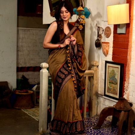 Olive Ajrak Cotton Saree with Paisley Border Detailing